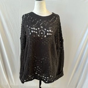 Free People charcoal gray oversized knit sweater with cuffed sleeves